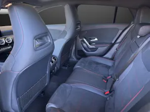 Mercedes-Benz CLA 180 7G-DCT