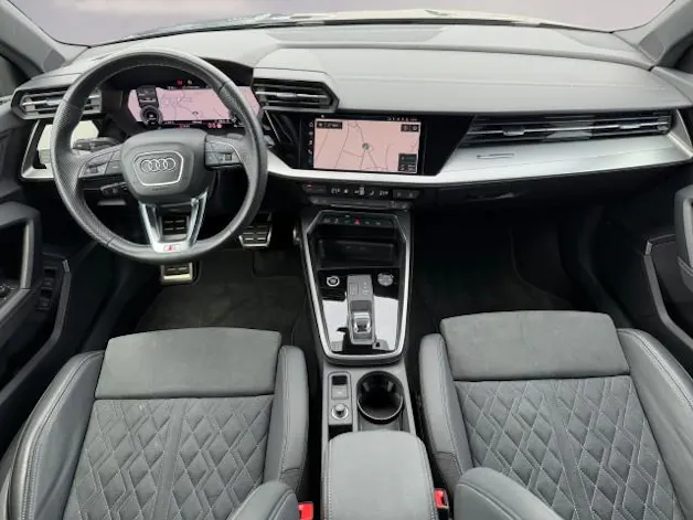 Audi A3 Sportback 40 TFSI e S line Attraction S-tronic