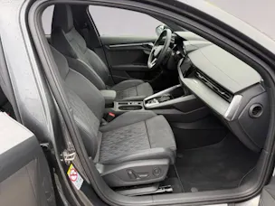 Audi A3 Sportback 40 TFSI e S line Attraction S-tronic
