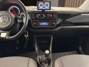 VW CrossUp 1.0