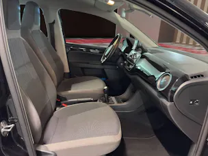 VW CrossUp 1.0