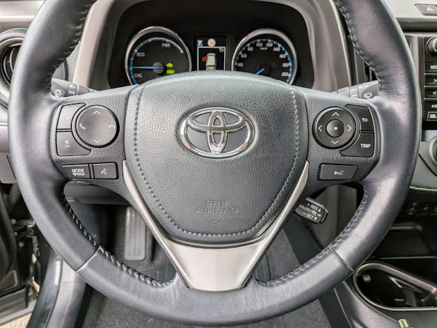 Toyota RAV-4 2.5 HSD Sol Premium e-CVT