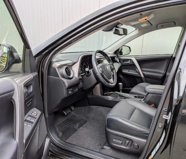 Toyota RAV-4 2.5 HSD Sol Premium e-CVT