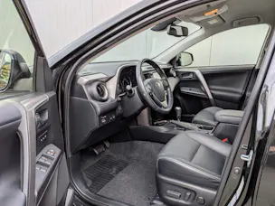 Toyota RAV-4 2.5 HSD Sol Premium e-CVT