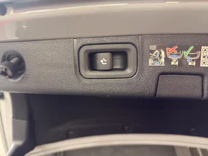 Mercedes-Benz A 35 4M - AMG / 360 Grad Kamera / Standheizung / Soundsystem / Sitzmemory