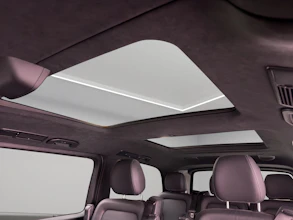 https://vehicle.imgix.net/4318679/0d8b96f5-1b76-4494-a157-56d0b062c81f.jpg