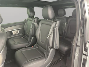 Fahrzeugbild MERCEDES-BENZ V 300 d Swiss Ed. lang 4matic Van