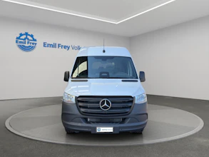 https://vehicle.imgix.net/4318683/392598c5-2356-4890-9861-39389d604880.jpg