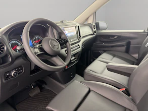 https://vehicle.imgix.net/4318687/b0c246e0-3f8d-4096-8018-059d22df717f.jpg
