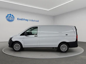 https://vehicle.imgix.net/4318687/ef926d47-de24-440f-b412-f7bd52e126d9.jpg