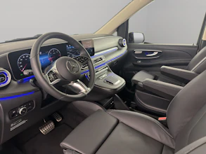 https://vehicle.imgix.net/4318693/cf95c7ef-ae51-451f-8503-3653daa88ead.jpg