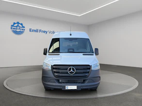 https://vehicle.imgix.net/4318702/2547ce20-2d46-45e1-9190-f562820f04a2.jpg