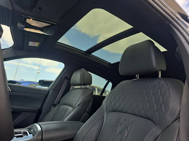 BMW X6 40d M Sport Pro xDrive G06 (CH) AHK