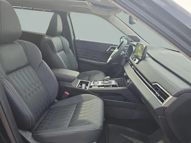 Mitsubishi Outlander 2.4 PHEV Instyle 4x4 / ab 3,9% Leasing bei Abschluss einer Protect Autoversicherung