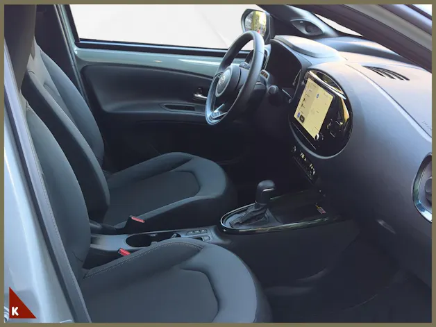 Toyota Aygo X 1.5 VVT-i HSD Style