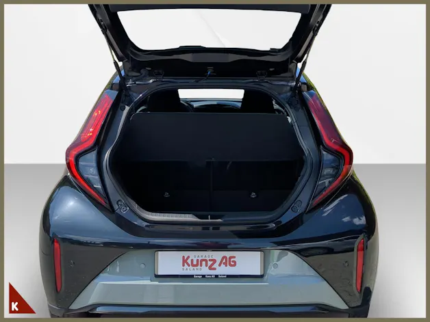 Toyota Aygo X 1.5 VVT-i HSD Style