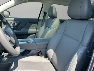Leapmotor B10 1.5 Hybrid EV