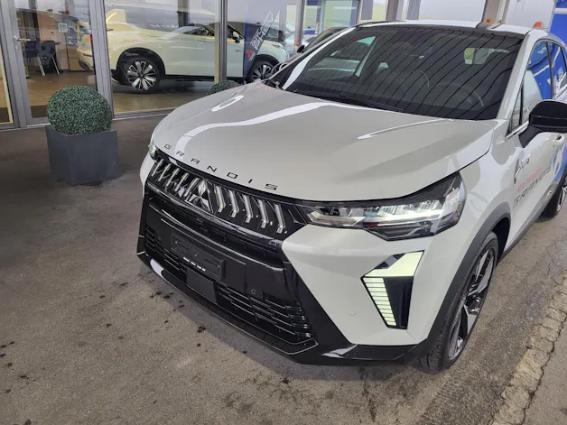 Mitsubishi Grandis 1.8 HEV Instyle