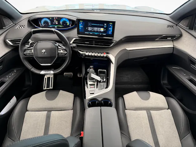 Peugeot 3008 1.6 Plug-in Hybrid4 GT