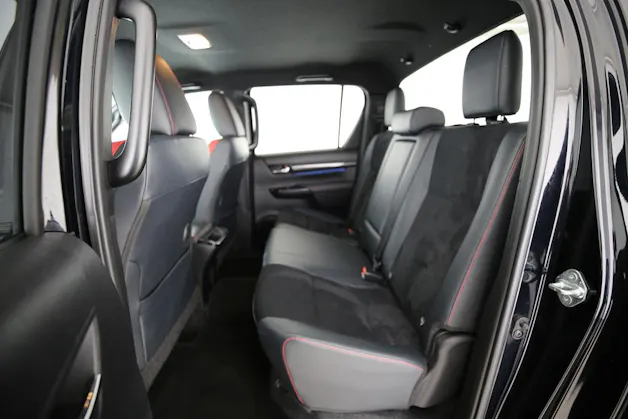Toyota Hilux Double Cab.-Pick-up 2.8 D-4D 230 GR Sport