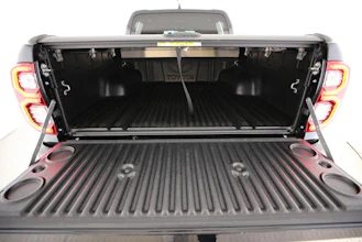 https://vehicle.imgix.net/4318779/4899a92f-ebf1-4cab-bfb6-ed5462cdb80e.jpg