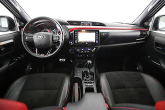 https://vehicle.imgix.net/4318779/d1473ba0-91b9-42b6-a7cc-b8ea885ad87b.jpg