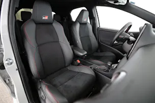 Toyota Yaris 1.5 VVT-i HSD GR Sport