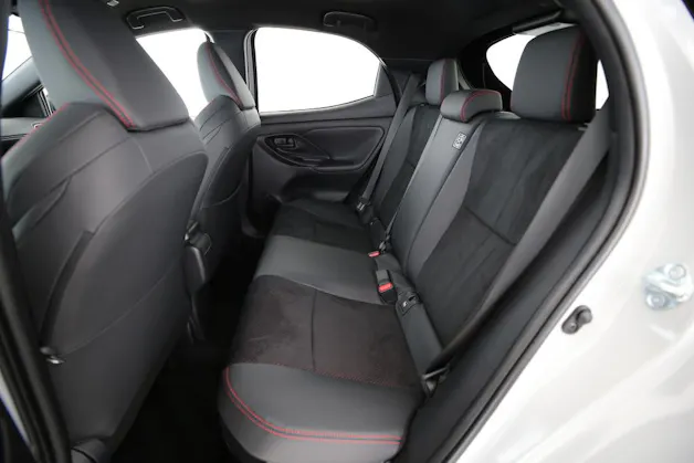Toyota Yaris 1.5 VVT-i HSD GR Sport