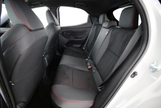 https://vehicle.imgix.net/4318780/2ad2cf79-ff93-4d63-b2c6-a0926e24e4c3.jpg