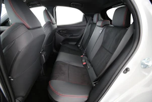 Fahrzeugbild TOYOTA Yaris 1.5 VVT-i HSD GR Sport