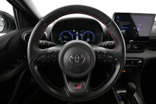 Toyota Yaris 1.5 VVT-i HSD GR Sport