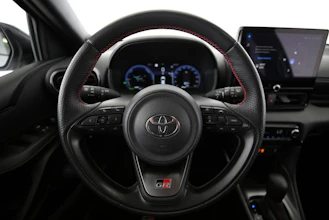 https://vehicle.imgix.net/4318780/47601744-5f3b-4963-ab18-92ace5c509e3.jpg