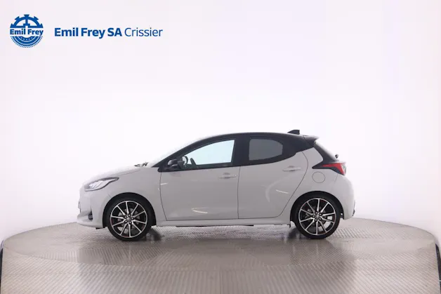 Toyota Yaris 1.5 VVT-i HSD GR Sport