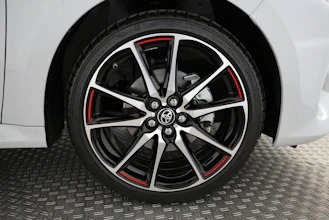 https://vehicle.imgix.net/4318780/79220828-ef23-4a04-918a-c846c8c40830.jpg