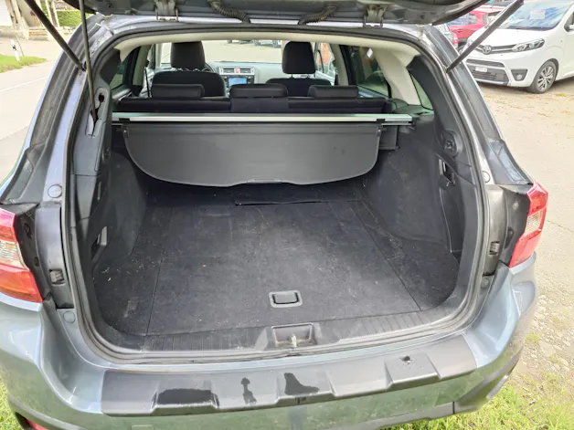 Subaru Outback 2.5i Swiss