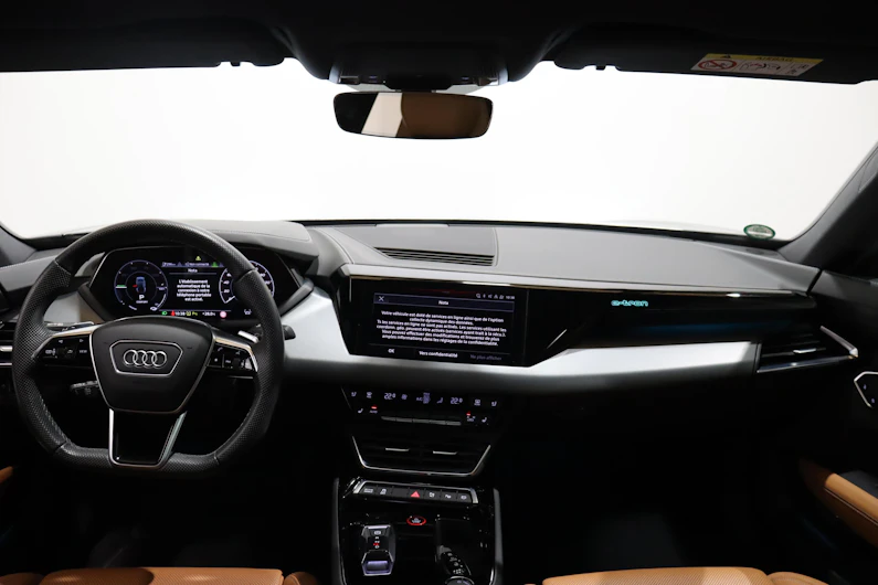 Fahrzeugbild AUDI e-tron GT