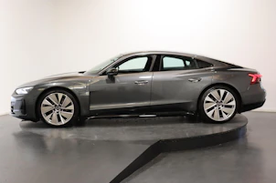 image du véhicule AUDI e-tron GT quattro