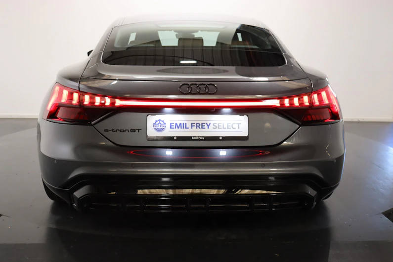 Fahrzeugbild AUDI e-tron GT