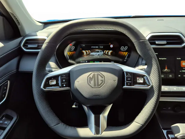 MG ZS 1.5 Hybrid+ Luxury