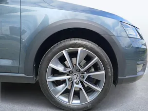 Škoda Octavia Scout 2.0 TDI 184 4x4 DSG
