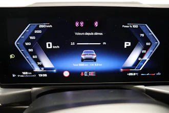 https://vehicle.imgix.net/4318849/0b206d40-cdbc-42dd-bb25-5a86d23a469d.JPG