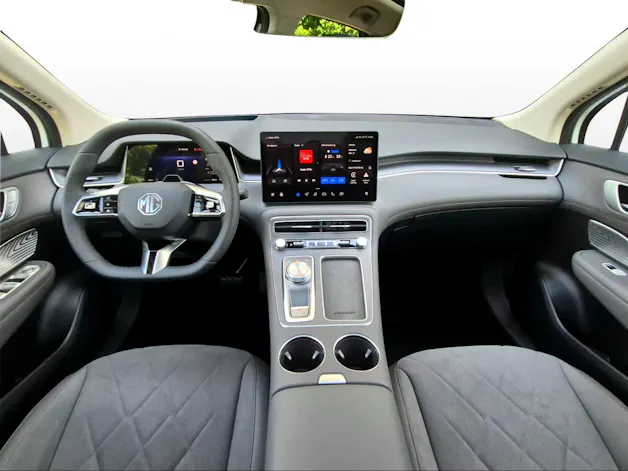 MG S6 EV 77 kWh Luxury 4WD