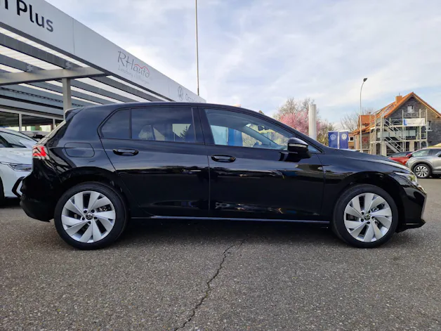VW Golf VIII 1.5 UNITED eTSI Life DSG