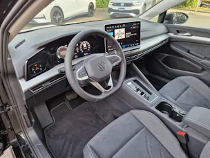 VW Golf VIII 1.5 UNITED eTSI Life DSG