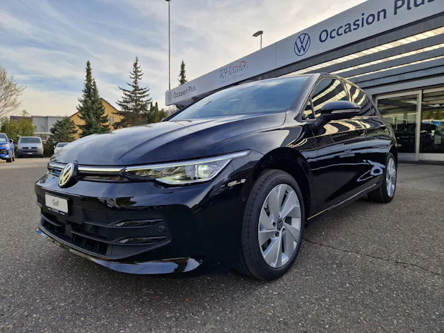 VW Golf VIII 1.5 UNITED eTSI Life DSG
