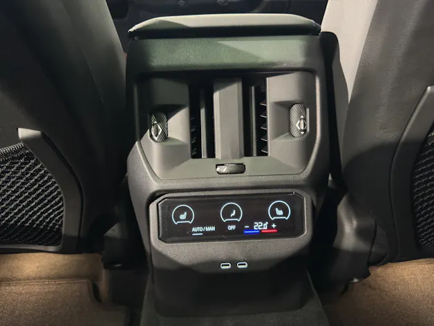 BMW X3 M50i