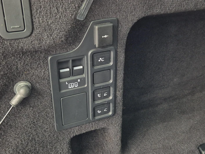 image du véhicule LAND ROVER DISCOVERY
