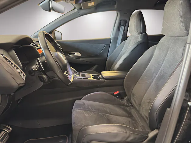 DS Automobiles 7 Crossback 1.6 PureTech Performance Line