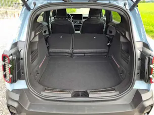 Renault R4 E-Tech Comfort Range iconic