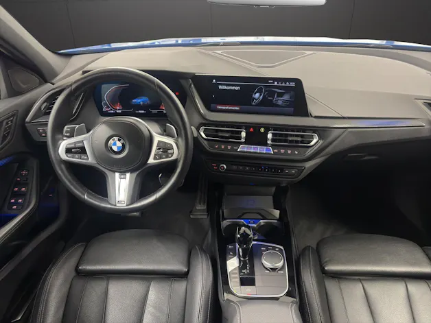 BMW 120d xDrive M SPORT